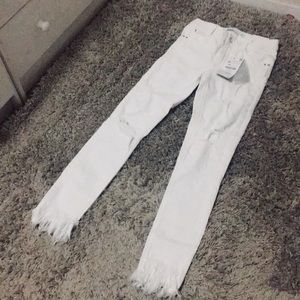 ZARA White Distressed Jeans